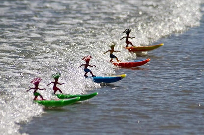 Pływający Mini Surfer na Fale – Pierwszy na Świecie Wodny Bumerang!